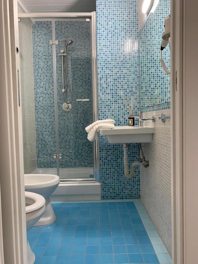B&B Le Muse Кротоне Екстериор снимка