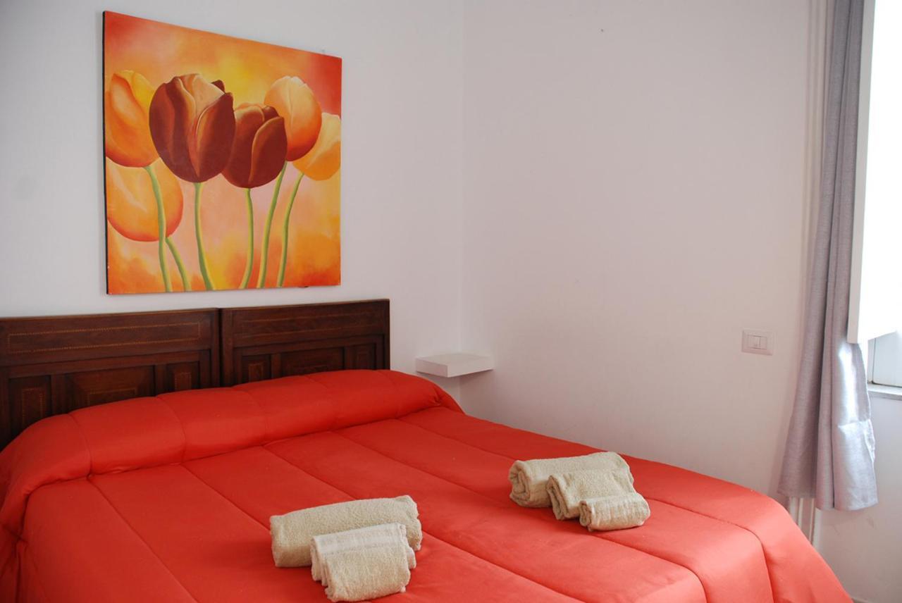 B&B Le Muse Кротоне Екстериор снимка